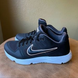 nike womens turf shoes softball